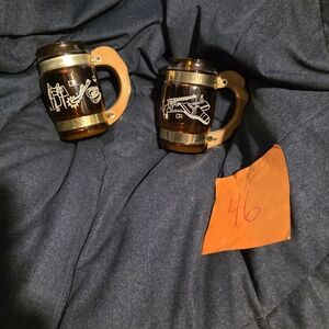 Vtg Western Theme  Siesta Ware Amber Glass Collectible Mugs, 12 oz, Set of 2